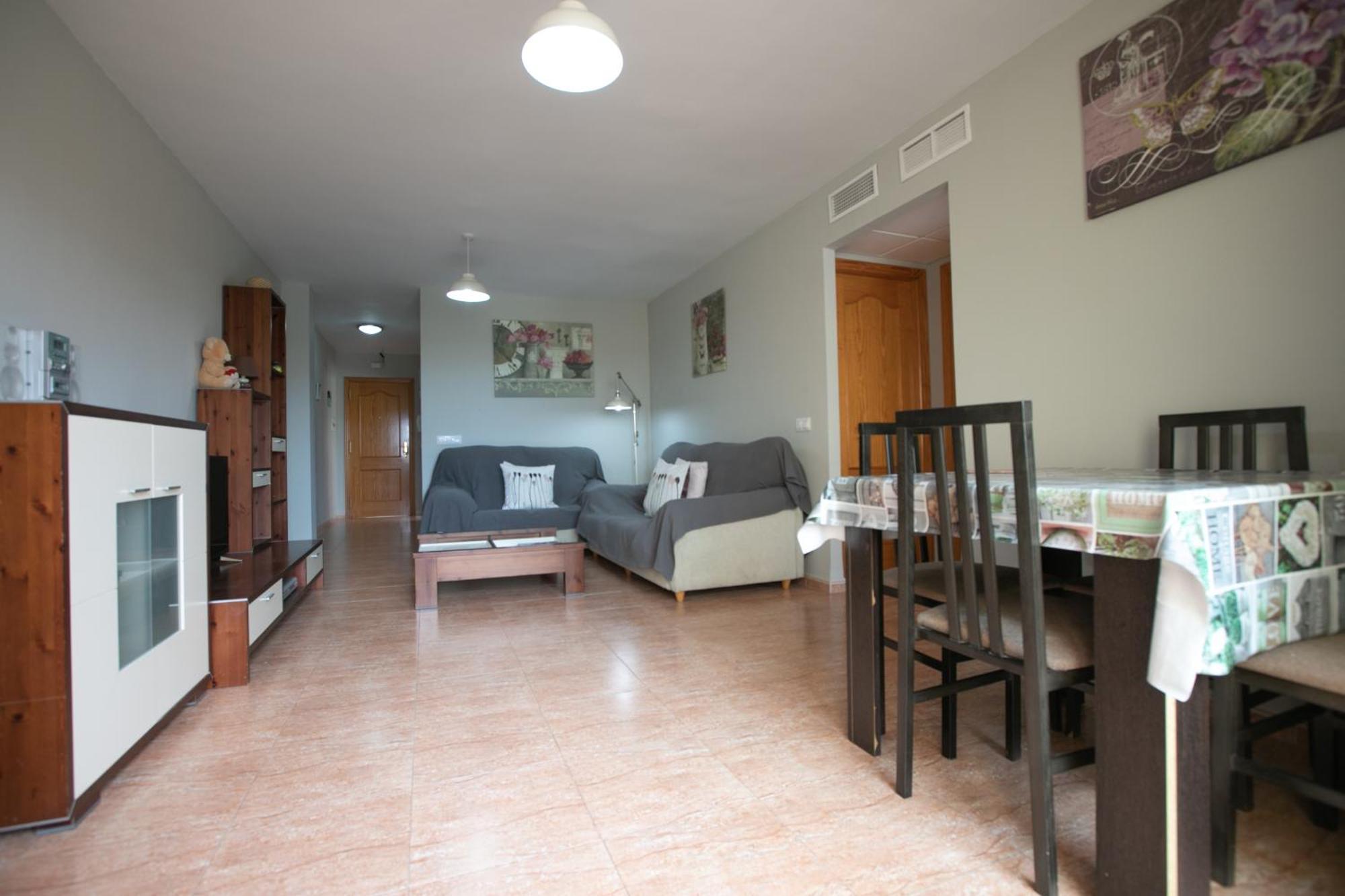 Penthouse In With Underground Parking Free Wifi *